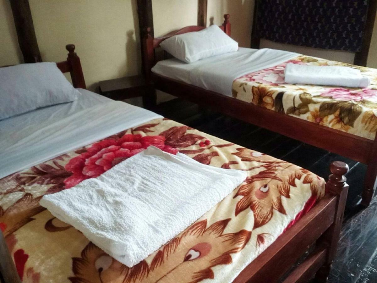 Bed and Breakfast Ruhija Community Rest Camp Kabale Exteriér fotografie